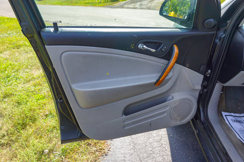 Used 2006 Saturn Vue AWD V6 image 24