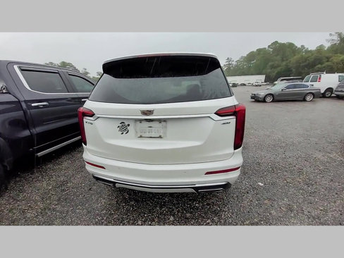 Used 2020 Cadillac XT6 Premium Luxury image 21