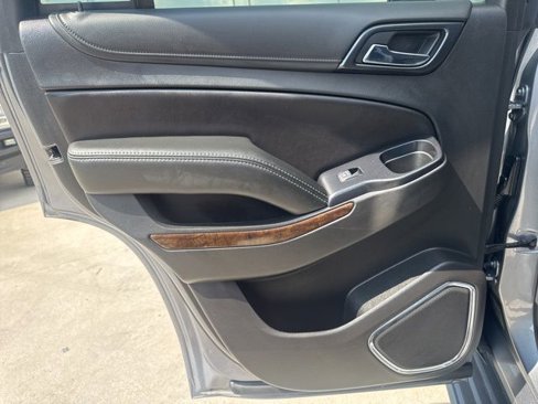 Used 2019 Chevrolet Tahoe LS image 14