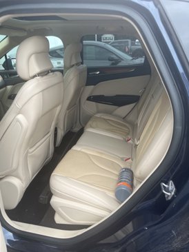 Used 2016 Lincoln MKC Reserve w/ Lincoln MKC Climate Package image 9