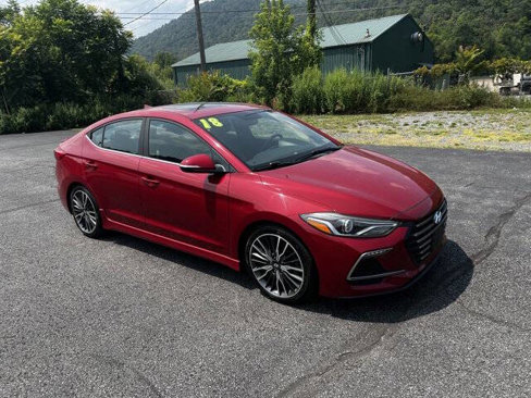Used 2018 Hyundai Elantra Sport image 3
