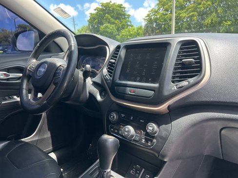 Certified 2015 Jeep Cherokee Limited image 26