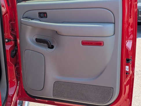 Used 2004 Chevrolet Silverado 2500 LT image 24