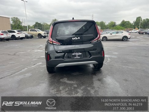 Used 2025 Kia Soul LX w/ LX Technology Package image 11