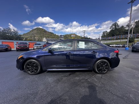Used 2022 Toyota Corolla LE image 15