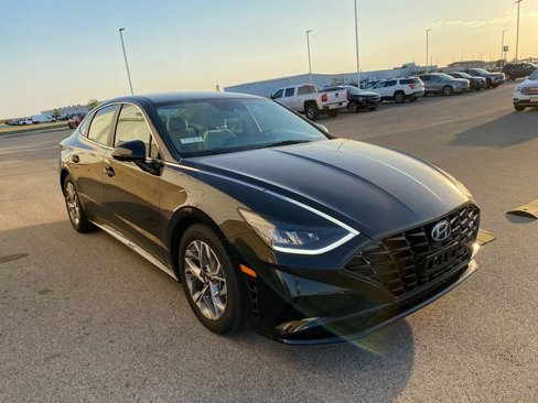 Used 2021 Hyundai Sonata SEL image 4