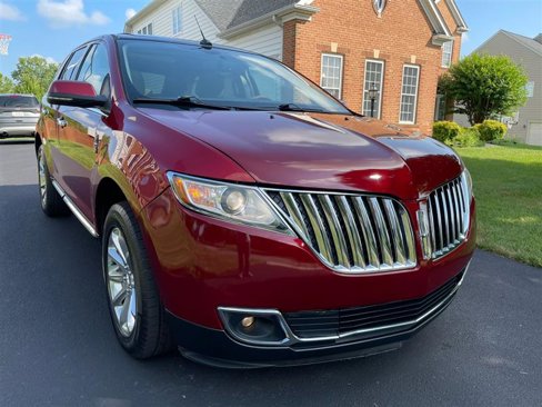 Used 2014 Lincoln MKX AWD w/ Equipment Group 101A image 34