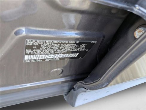 Used 2014 Toyota RAV4 XLE image 24