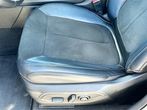 Used 2021 Jeep Grand Cherokee L Laredo image 18