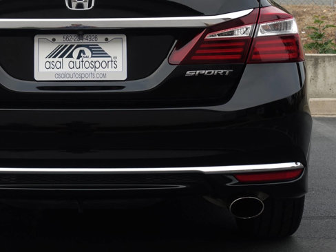 Used 2016 Honda Accord Sport image 14