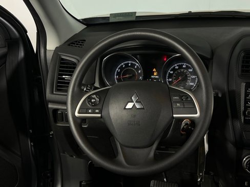 Used 2024 Mitsubishi Outlander Sport ES image 15