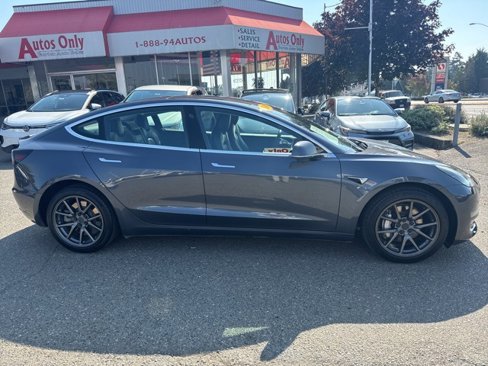 Used 2018 Tesla Model 3 Mid Range image 4