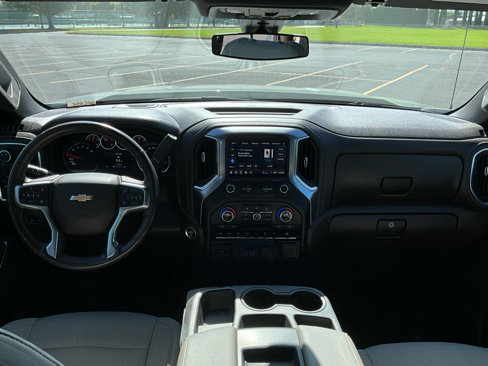 Used 2022 Chevrolet Silverado 1500 LT w/ Safety Package II image 11