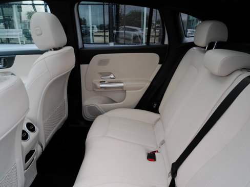 Certified 2024 Mercedes-Benz GLA 250 image 16