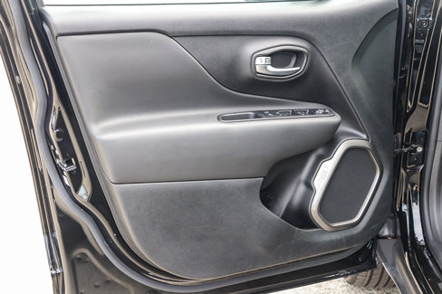 Used 2020 Jeep Renegade Limited image 20