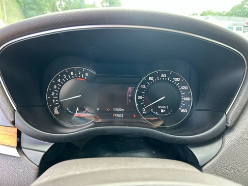 Used 2015 Lincoln MKC FWD w/ Equipment Group 102A Reserve image 17