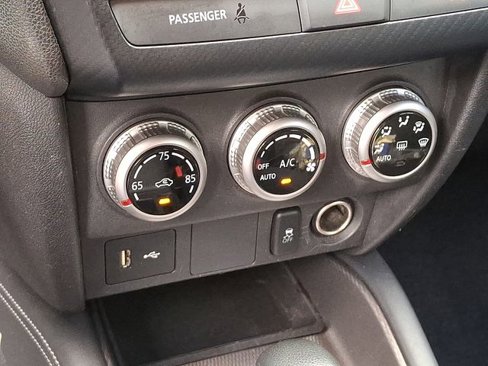 Used 2021 Mitsubishi Outlander Sport ES image 17