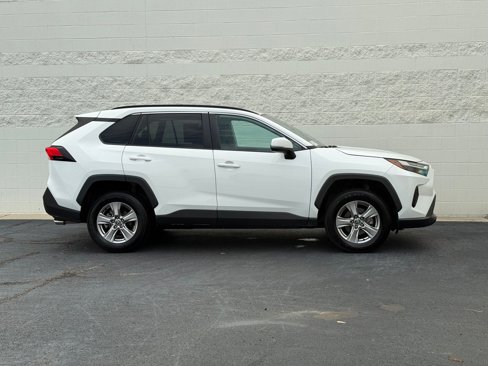 Used 2023 Toyota RAV4 XLE image 7