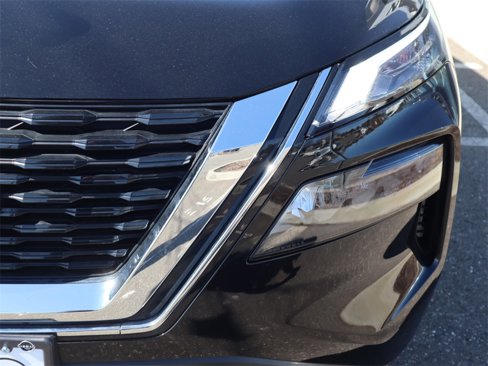 Certified 2023 Nissan Rogue S image 13