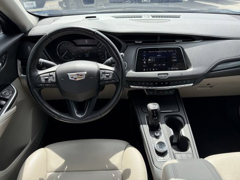 Used 2019 Cadillac XT4 Premium Luxury w/ Cold Weather Package image 14