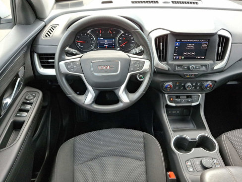 Certified 2022 GMC Terrain SLE w/ Driver Convenience Package image 13