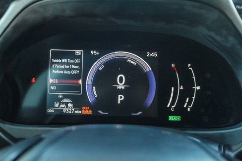 Used 2025 Lexus UX 300h FWD image 29