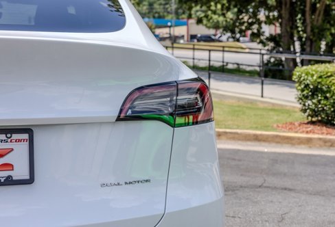 Used 2023 Tesla Model Y Long Range image 22