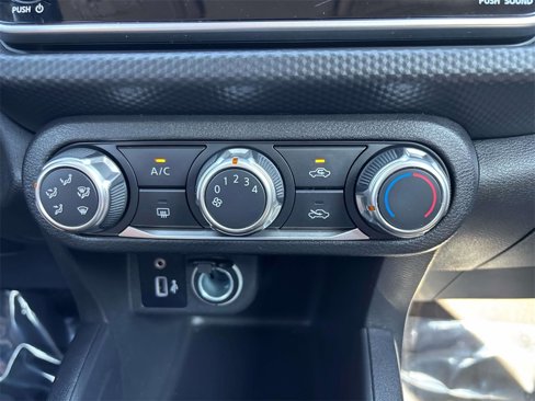 Used 2022 Nissan Kicks S image 25