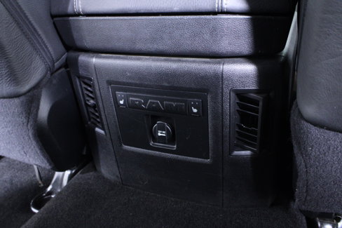 Used 2014 RAM 1500 Limited image 15