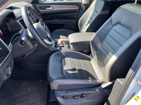 Used 2021 Volkswagen Atlas SEL Premium image 24