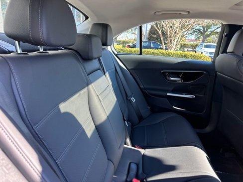 Used 2024 Mercedes-Benz C 300 Sedan image 27