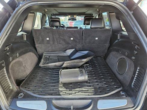 Used 2014 Jeep Grand Cherokee Limited w/ Luxury Group II image 32