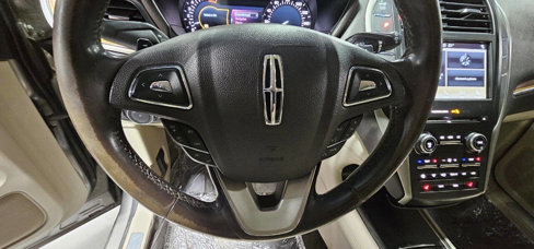Used 2017 Lincoln MKC Select w/ Select Plus Package image 15