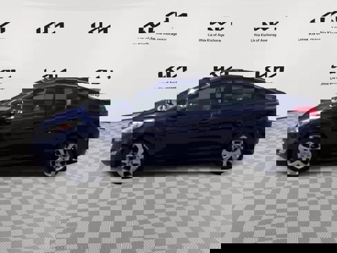 Used 2013 Hyundai Elantra Limited image 5