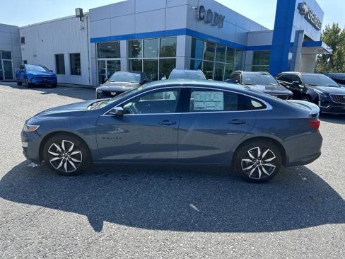New 2025 Chevrolet Malibu RS image 2