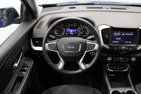 Used 2022 GMC Terrain SLE w/ Driver Convenience Package image 6
