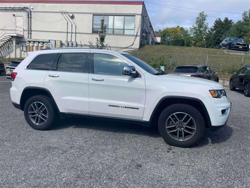 Used 2019 Jeep Grand Cherokee Limited image 5