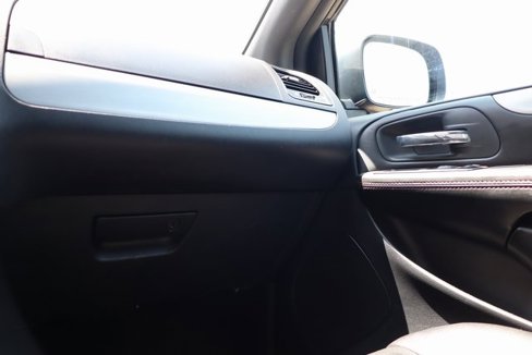 Used 2018 Dodge Grand Caravan GT image 41