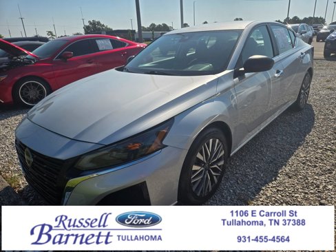 Used 2024 Nissan Altima 2.5 SV image 1