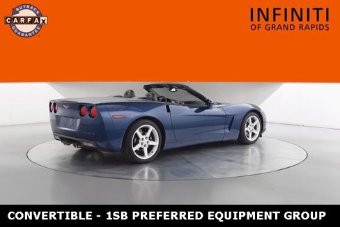 Used 2005 Chevrolet Corvette Convertible w/ Preferred Equipment Group image 11