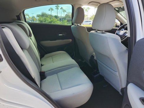 Certified 2021 Honda HR-V LX image 15