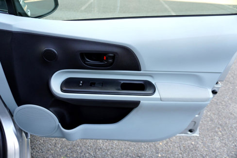 Used 2012 Toyota Prius C One image 25