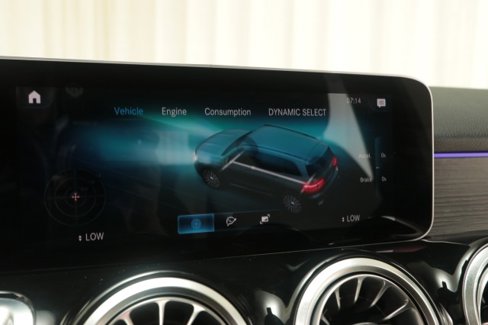 Used 2021 Mercedes-Benz GLB 35 AMG 4MATIC image 56