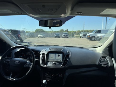 Used 2019 Ford Escape SEL image 10