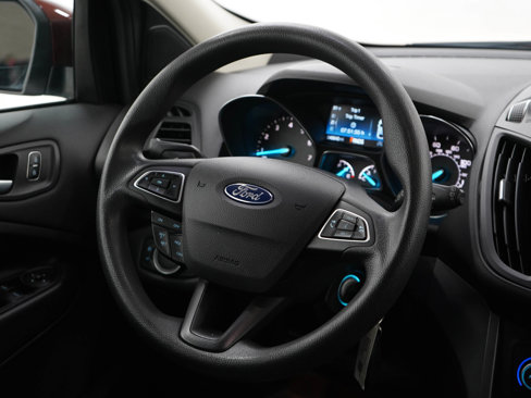 Used 2018 Ford Escape SE image 13
