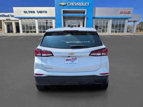 Certified 2024 Chevrolet Equinox LS w/ Driver Confidence II Package image 9