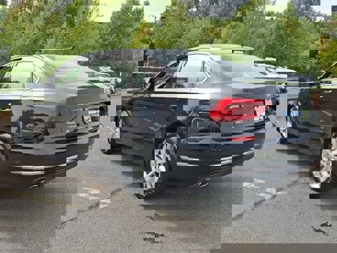 Used 2018 Volkswagen Passat 2.0T SE image 22