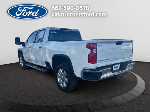Used 2020 Chevrolet Silverado 2500 LTZ w/ LTZ Convenience Package image 8