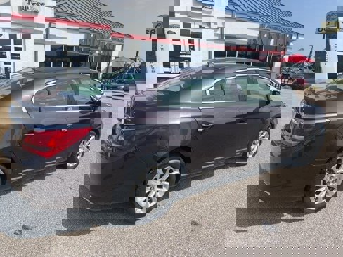 Used 2014 Buick LaCrosse Leather image 2