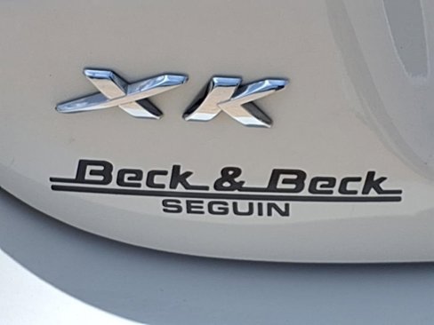 Used 2010 Jaguar XK Convertible image 11